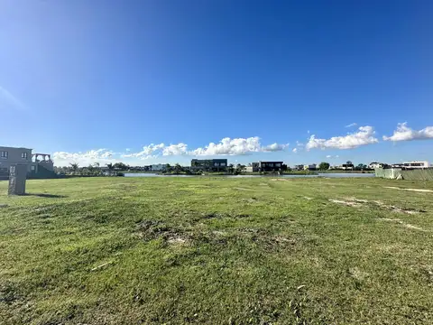 TERRENO EN VENTA EN LAGOS DE CANNING - EXCELENTE UBICACIÓN A LA LAGUNA