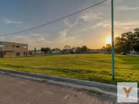 Terreno en Venta 9  mts Frente