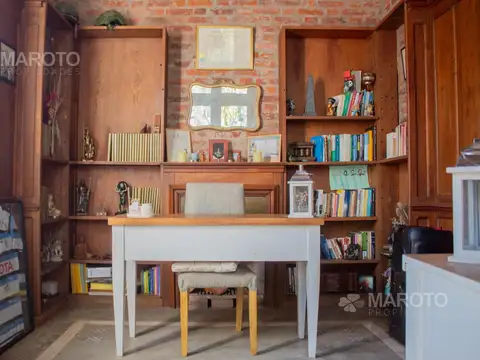 Casa  en venta en Alamo Alto con cinco dormitorios - Maroto Propiedades