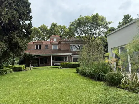 Casa en Venta de 5 dormitorios