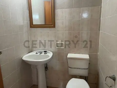 Casas sobre mismo lote sin subdivisión, en Monte grande