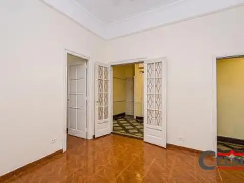 Depto Tipo Casa en Venta de 6 ambientes