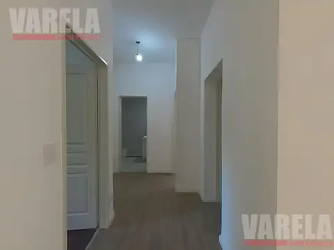 Departamento en Venta en Villa del Parque, USD 230.000