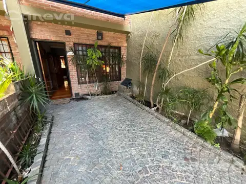 Depto Tipo Casa en Venta de 4 ambientes