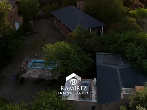 Casa con Departamento en Venta – Villa del Dique, B° Villa Guadalupe