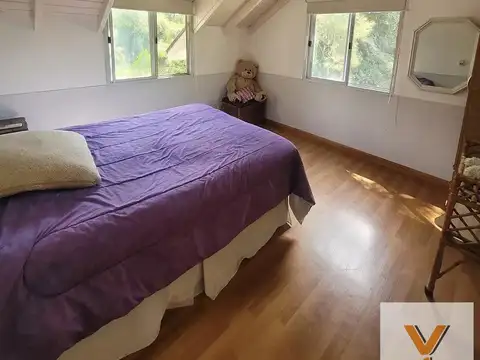 Casa 6 ambientes con 3 baños