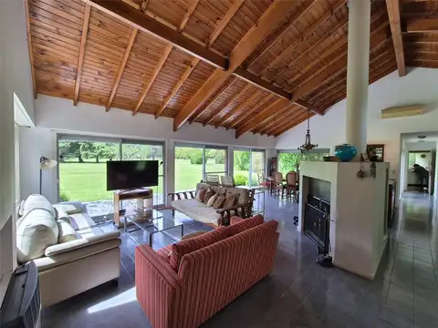 Casa en Alquiler de 3 dormitorios