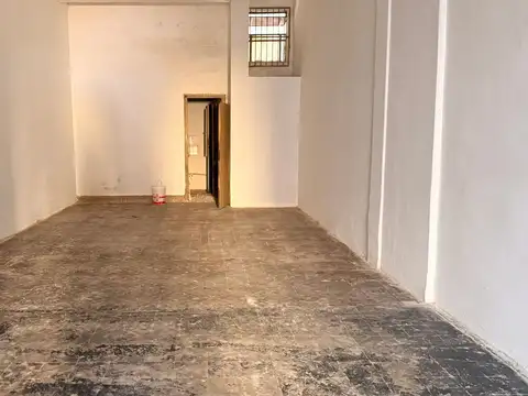 Local en Venta 61 años