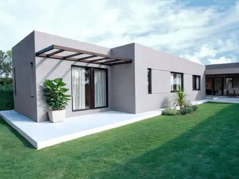 Casa en Venta en Russell, USD 232.000