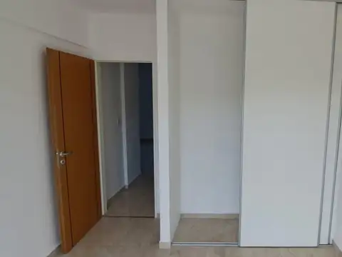 Departamento en Alquiler en Moron, $ 500.000