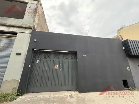 GALPÓN EN ALQUILER – AMPLIOS ESPACIOS – IDEAL DEPÓSITO / SHOWROOM – RÁPIDO ACCESO A CAPITAL