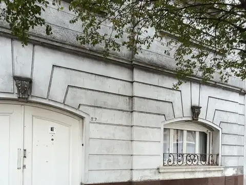 Casa en Venta en La Plata [Cod: ]