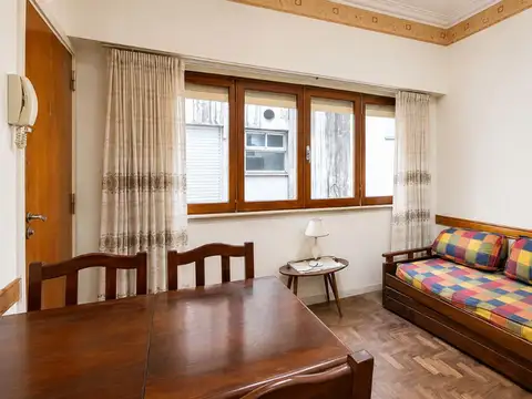 VENTA DEPARTAMENTO 2 AMBIENTES INTERNO CENTRO