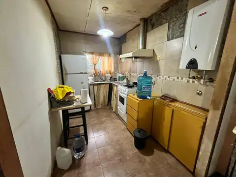 VENTA - CASA 1 DORMITORIO - ZAVALLA