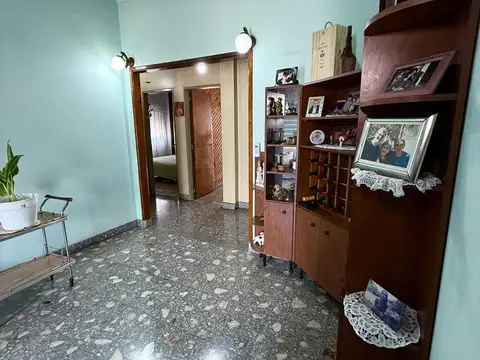 Depto Tipo Casa 4 ambientes con 1 baño