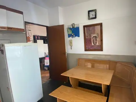 Departamento 4 ambientes con 2 baños