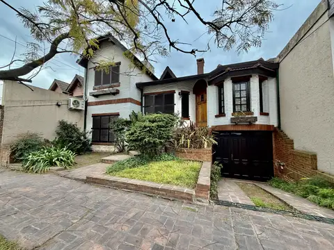 Casa en Venta en Castelar Norte, USD 330.000