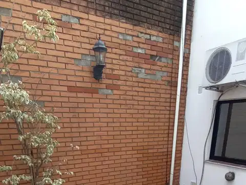 Depto Tipo Casa en Alquiler de 3 ambientes