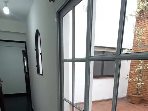 Depto Tipo Casa en Alquiler de 2 dormitorios