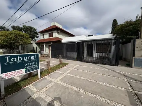 PH 3 ambientes a la venta en Ituzaingo norte