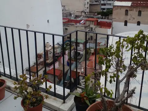 Abasto, Anchorena al 300.mts Corrientes, 3 Amb c/dep Bcón Terraza al frte, Sup. Total 106 m2  a nuevo