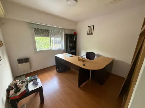Depto Tipo Casa en Venta con 1 cocheras