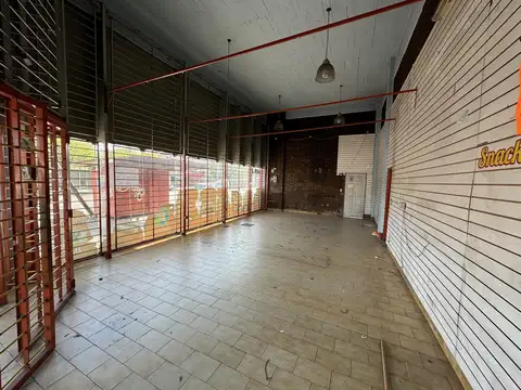 Local en Venta en Jose Leon Suarez, USD 200.000