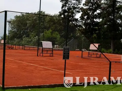 Terreno en Venta de 924,0 m2