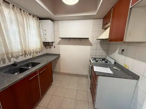Departamento en Alquiler en Boedo, $ 950.000
