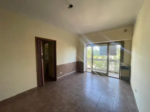 DEPARTAMENTO 2 AMBIENTES BALCON PARQUE AVELLANEDA