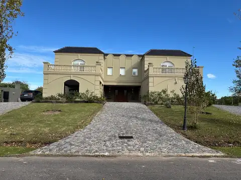 Casa  en Alquiler en Estancias del Pilar, Pilar, G.B.A. Zona Norte