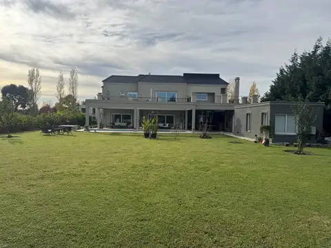 Casa  en Alquiler en Estancias del Pilar, Pilar, G.B.A. Zona Norte