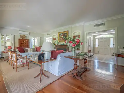 Casa en Venta de 5 dormitorios