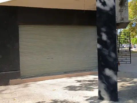Esquina 3 de Febrero y Carriego