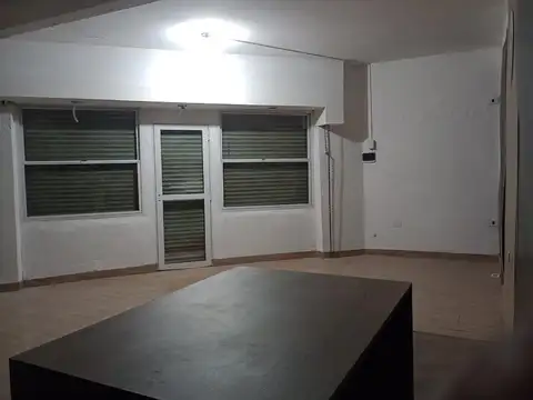 Esquina 3 de Febrero y Carriego