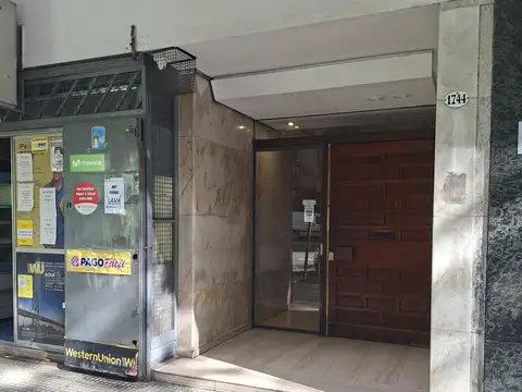 Av. Pueyrredón al 1700