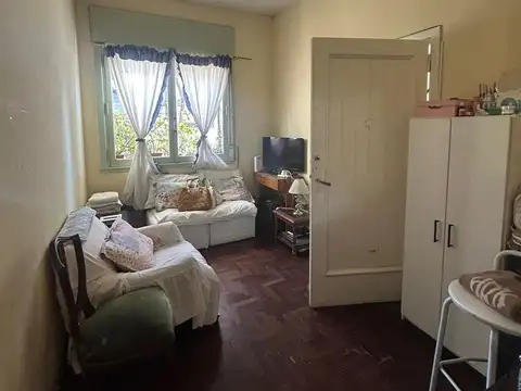 Depto Tipo Casa 2 ambientes con 1 baño
