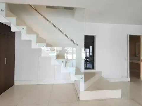 Departamento 5 ambientes con 3 baños