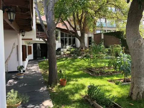 Venta Casa Grande Sexta Seccion