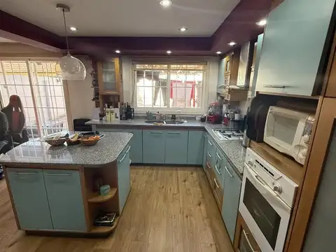 Venta Chalet 4 ambientes, Castelar Norte