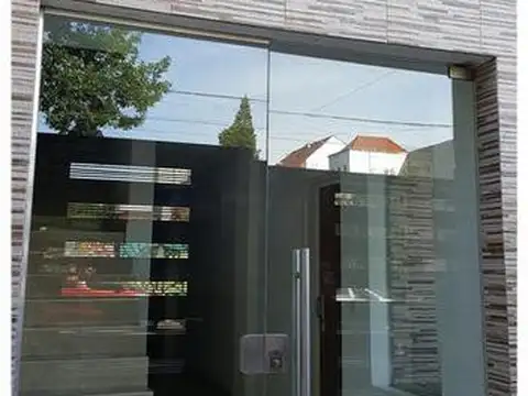 PH - Devoto con terraza y parrilla! Unico!