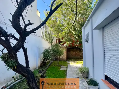 Depto Tipo Casa 2 ambientes con 1 baño