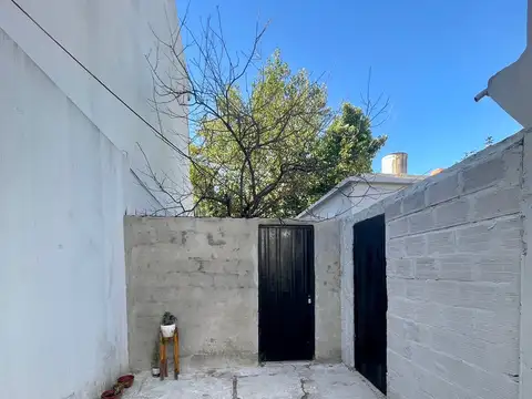 Depto Tipo Casa en Alquiler de 1 dormitorio