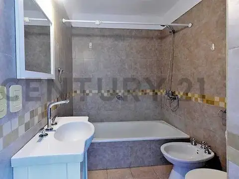 Departamento en Alquiler en Villa Pueyrredon, $ 600.000