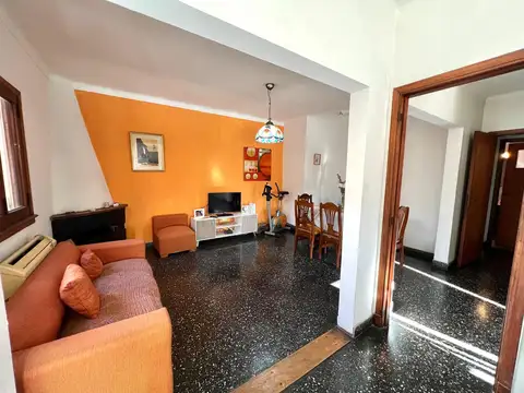Depto Tipo Casa en Venta en San Isidro, USD 142.000