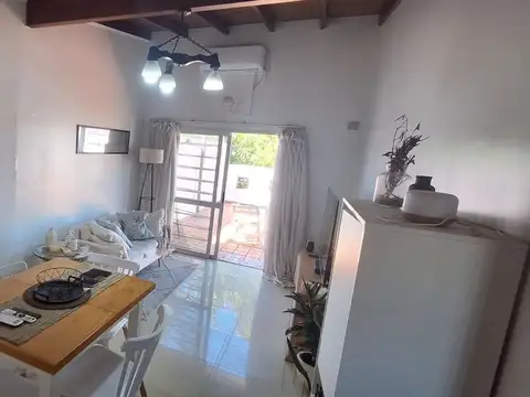 Depto Tipo Casa en Venta de 2 dormitorios
