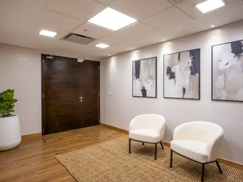 Oficina en Venta al Este