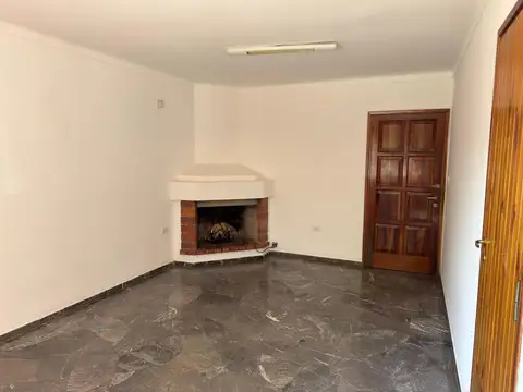 Casa en Venta en Villa Hipódromo, USD 113.000