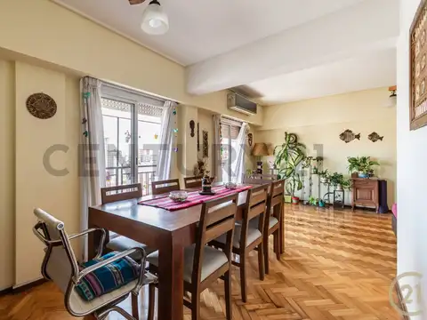 Departamento 4 ambientes con 3 baños