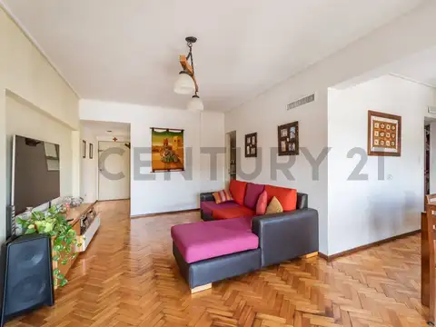 Departamento en Venta en Villa General Mitre, USD 159.000